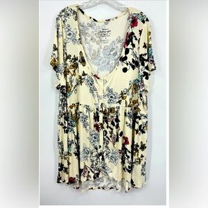 Torrid Blouse Womens 3 US 3X Floral Tunic Super Soft Knit Cottagecore Bohemian